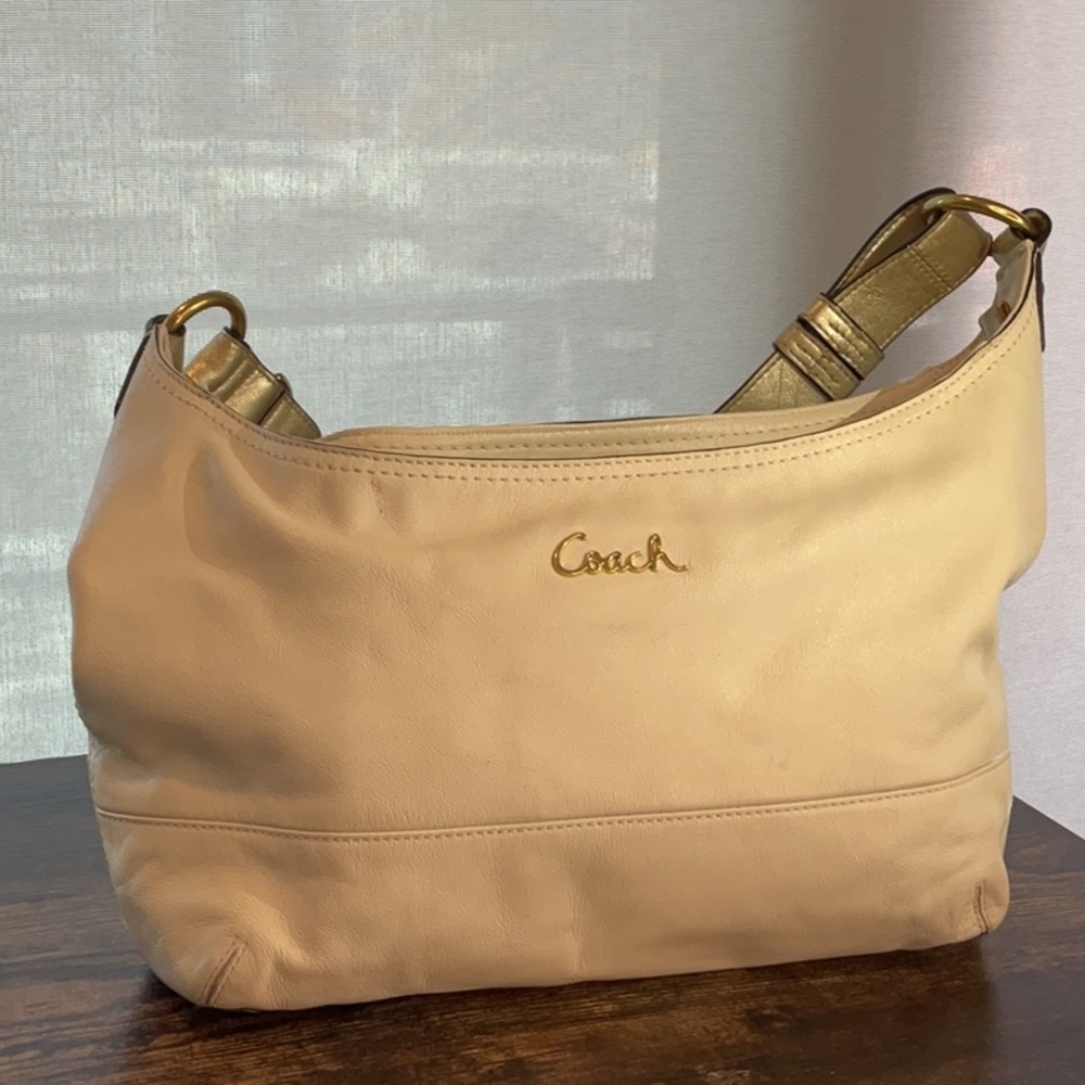Vintage Coach Shoulder Bag